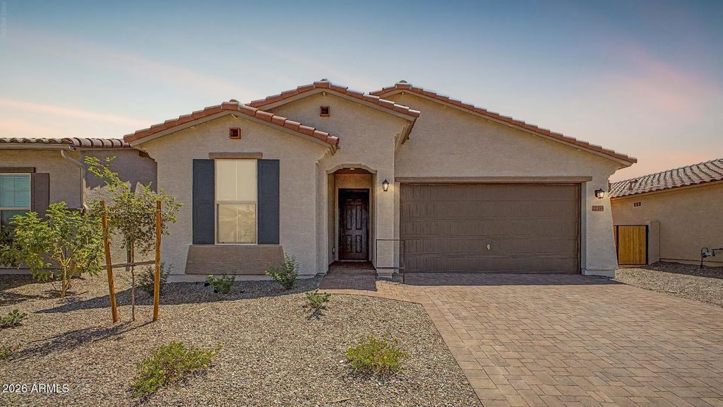 40010 W Desert Fairways Drive, Maricopa