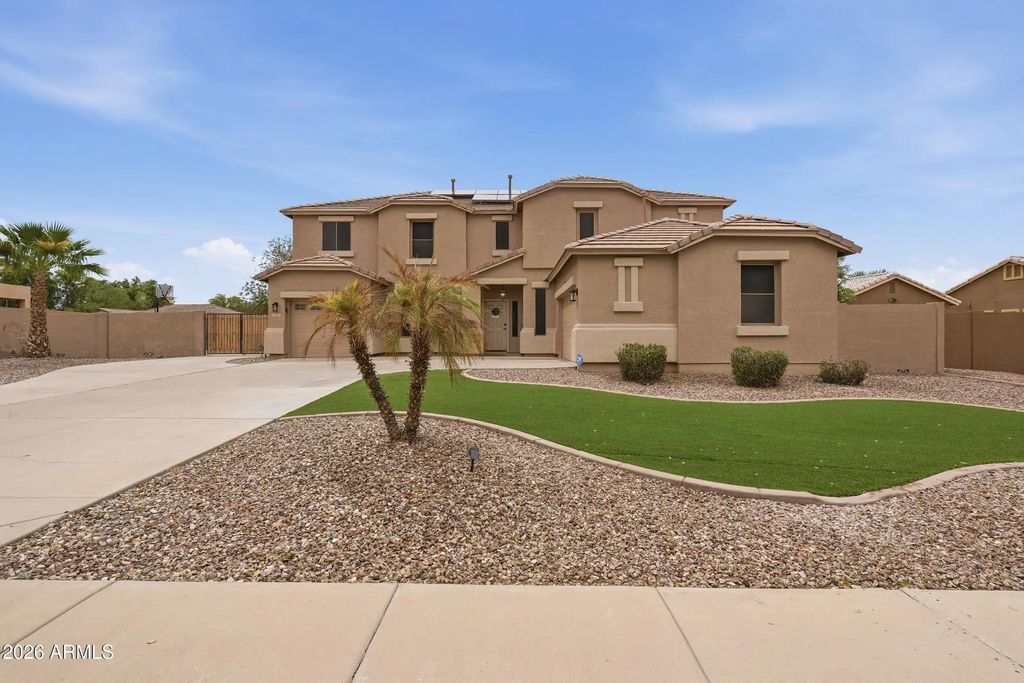 8357 W San Miguel Avenue, Glendale