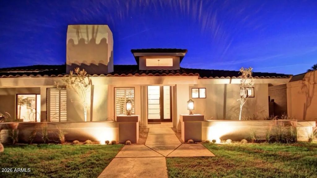 3133 E Claremont Avenue, Phoenix