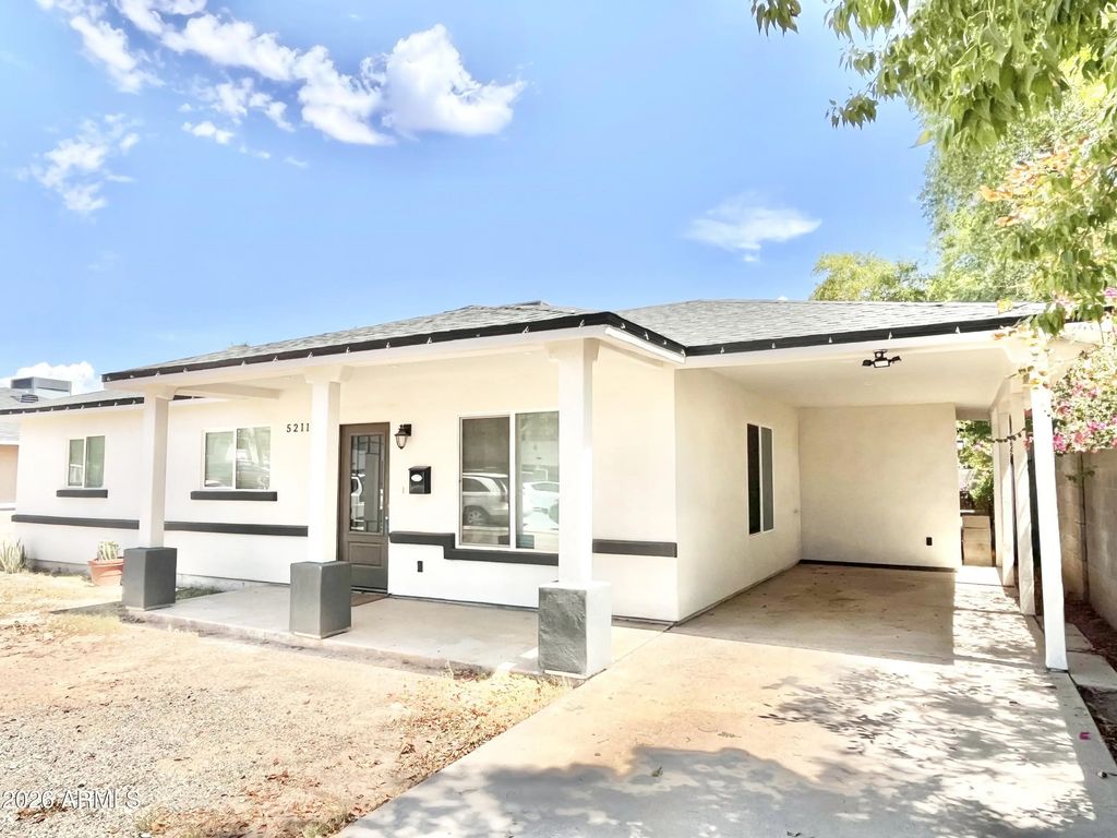 5211 N 8th Place, Phoenix