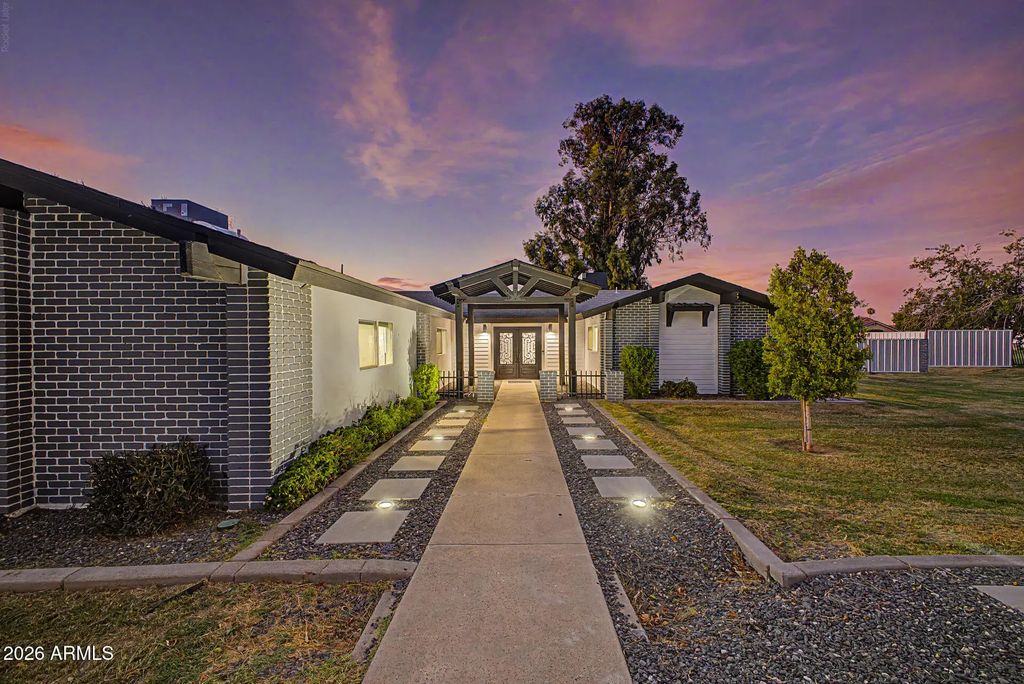 1040 W Encinas Street, Gilbert