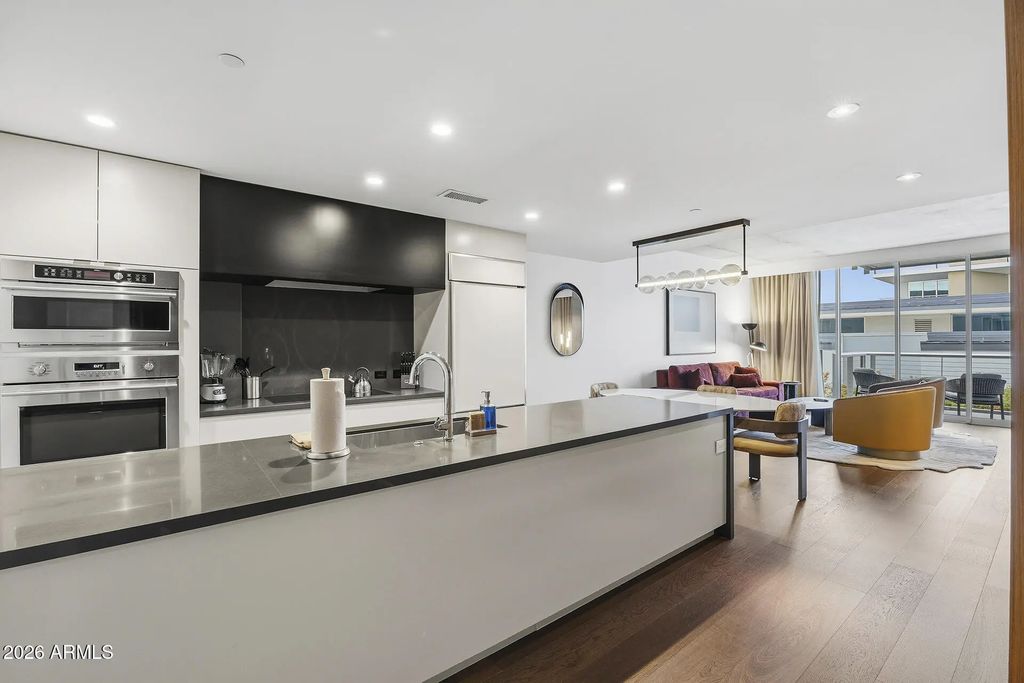 5455 E Lincoln Drive (unit 2019), Paradise Valley