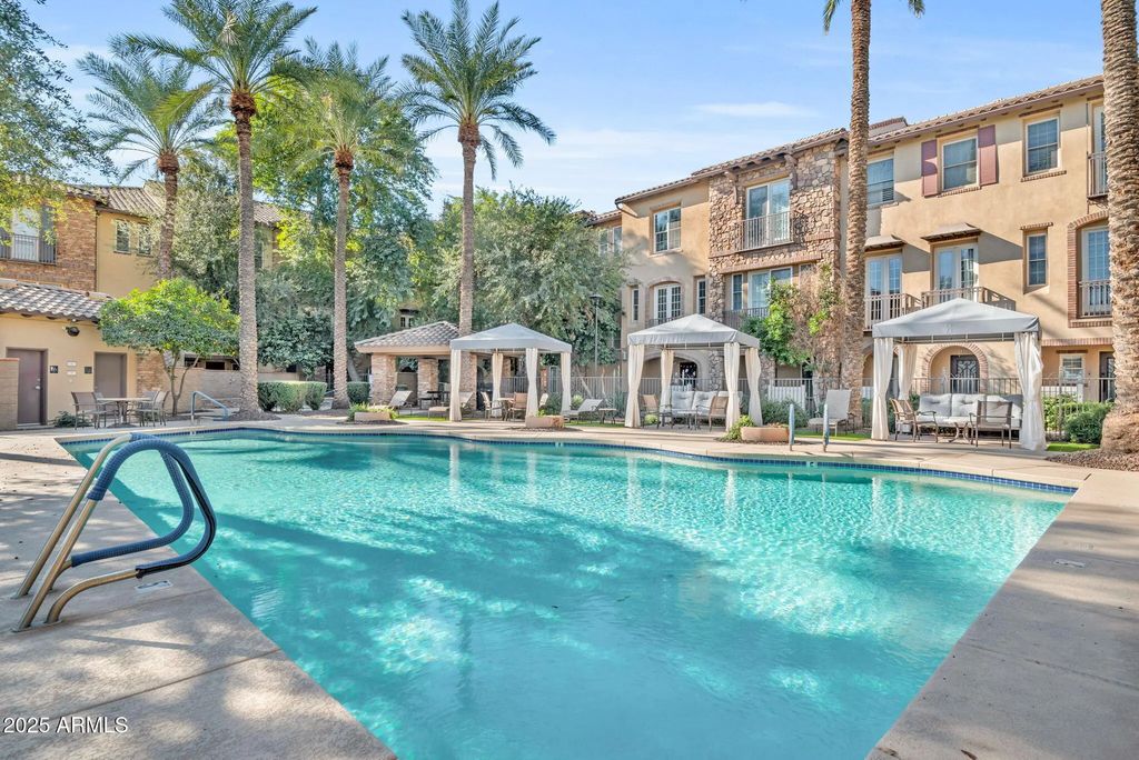 2458 E Roma Avenue, Phoenix
