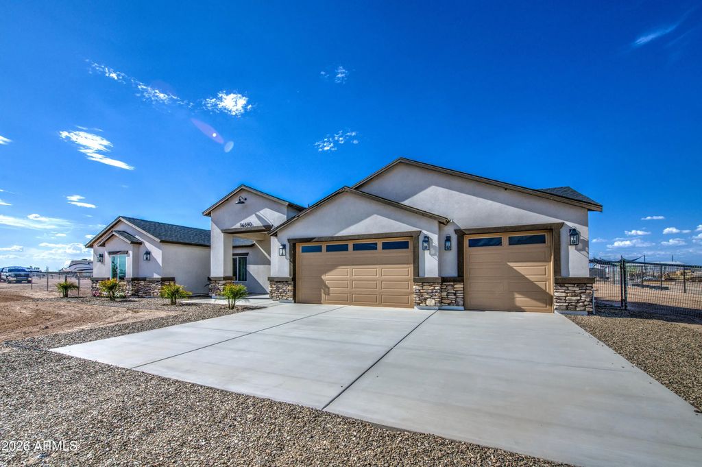 36390 W Whitton Avenue, Tonopah