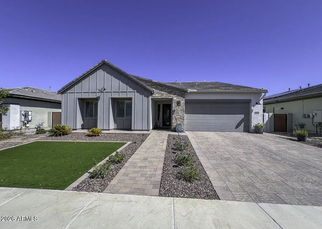 1540 E San Carlos Way, Gilbert