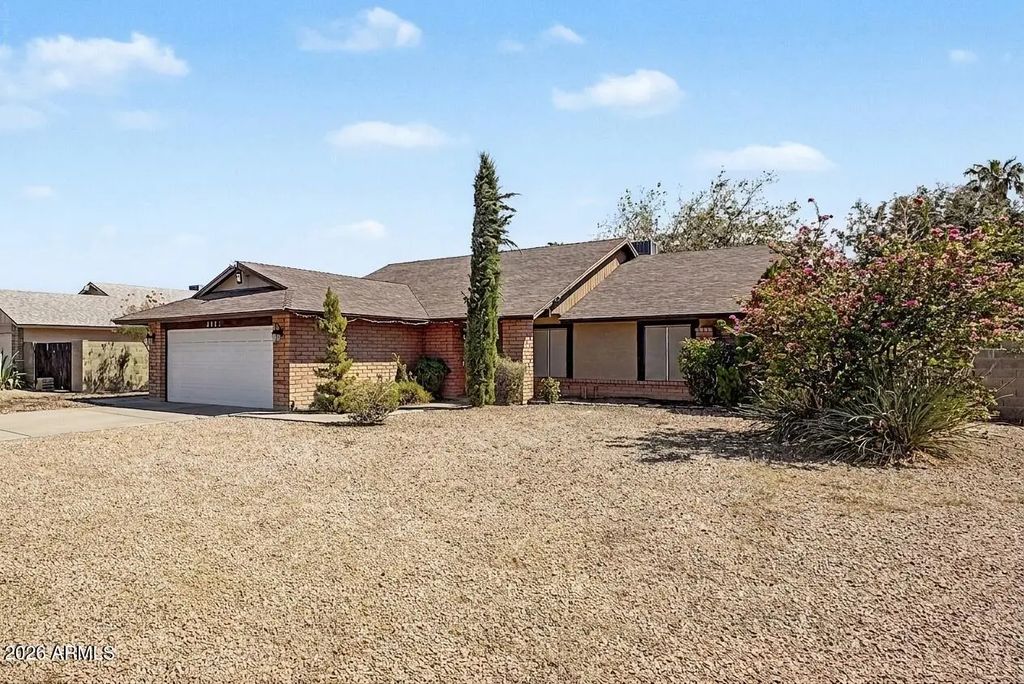 3215 W Paradise Lane, Phoenix