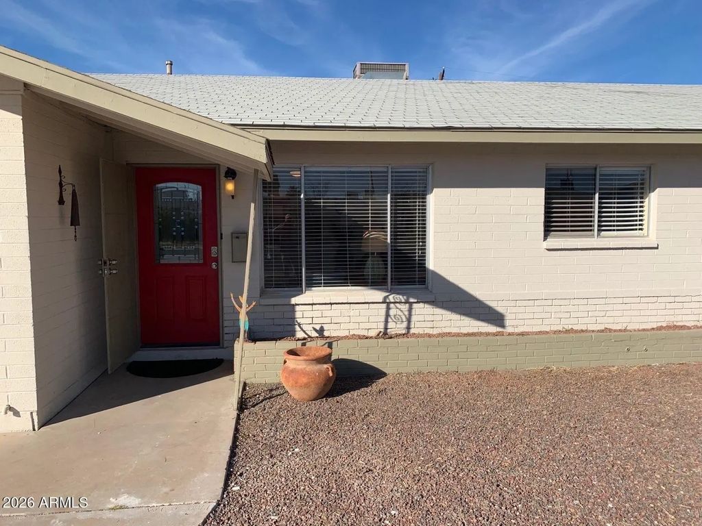 3018 S Dromedary Drive, Tempe