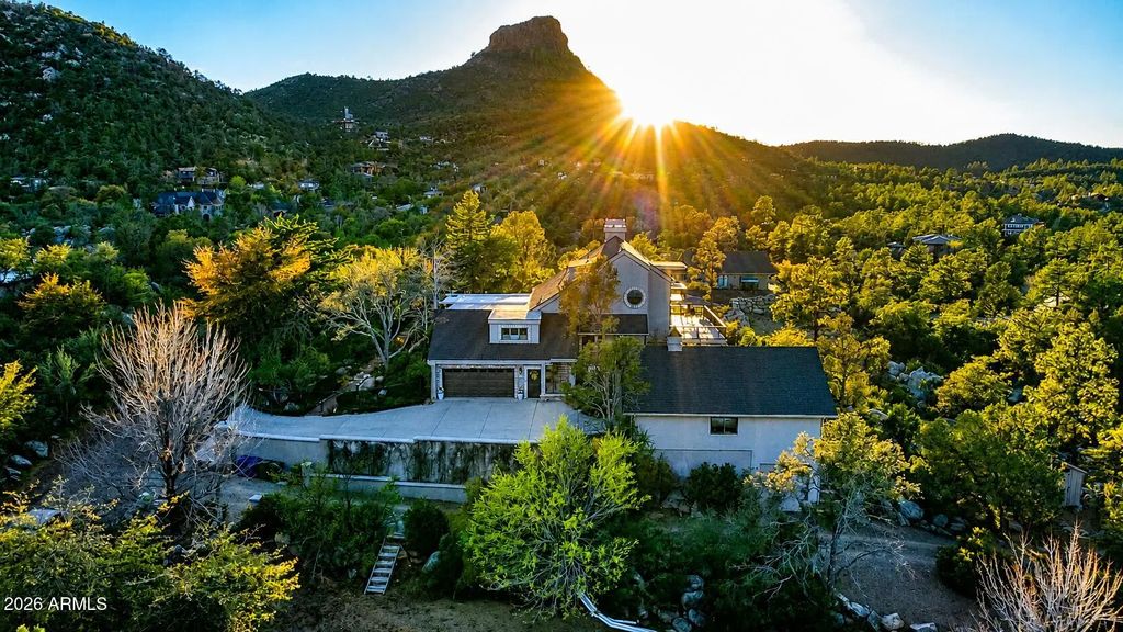 2010 Ponderosa Lane, Prescott