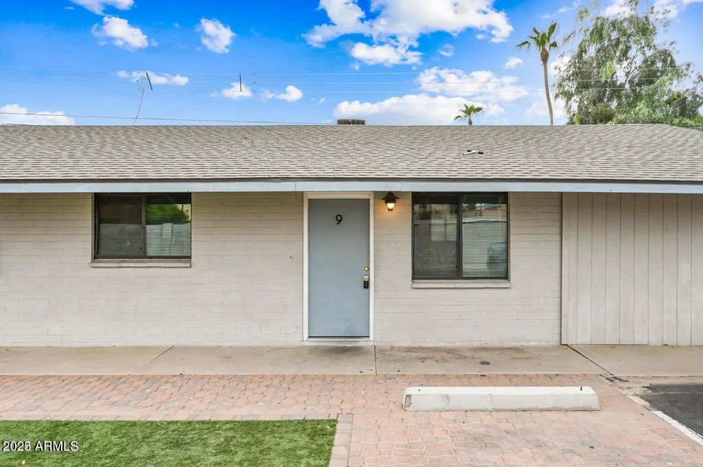 1744 W Glendale Avenue (unit 9), Phoenix
