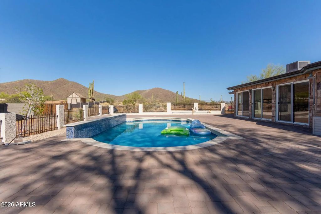 1024 E Saddle Mountain Road, Phoenix