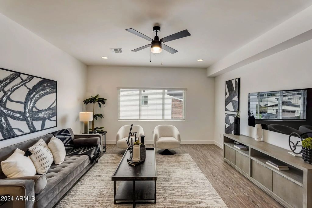 3645 E Earll Drive (unit 18), Phoenix