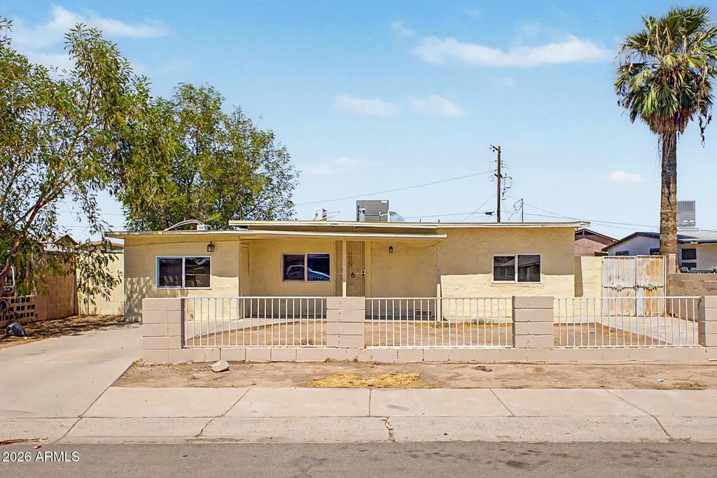 3130 W Almeria Road, Phoenix