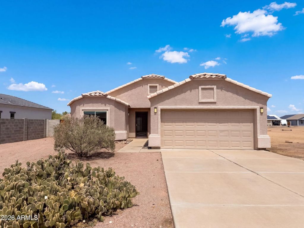 10564 W Buena Vista Drive, Arizona City