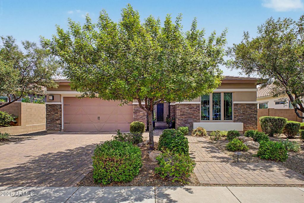 30333 N 54th Street, Cave Creek