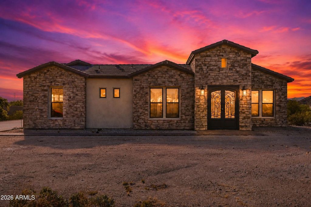 9072 S Krista Drive E, Goodyear