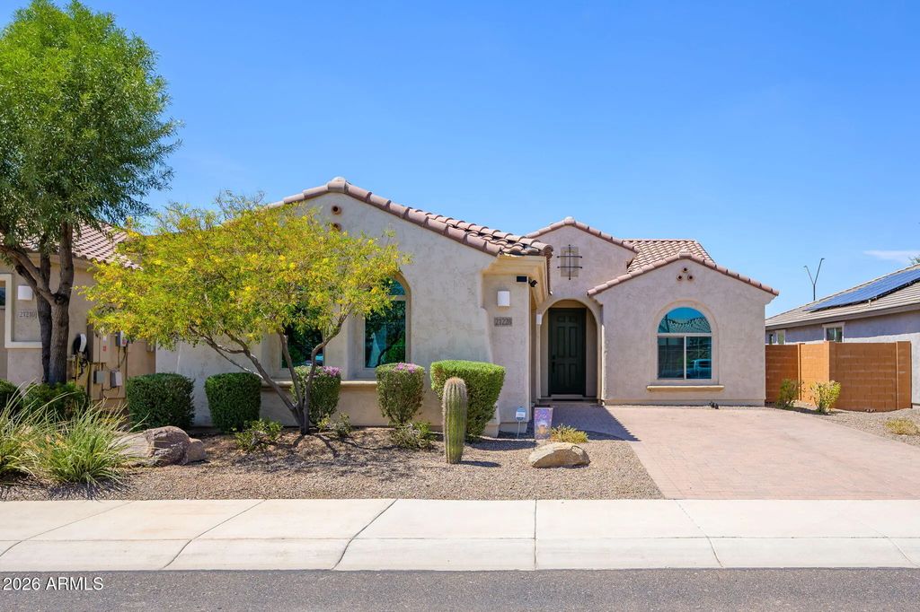 21228 N 260th Lane, Buckeye