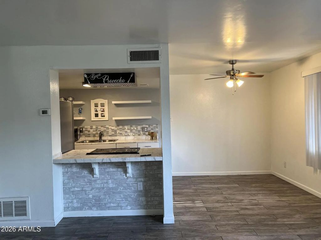 4241 N 68th Drive, Phoenix