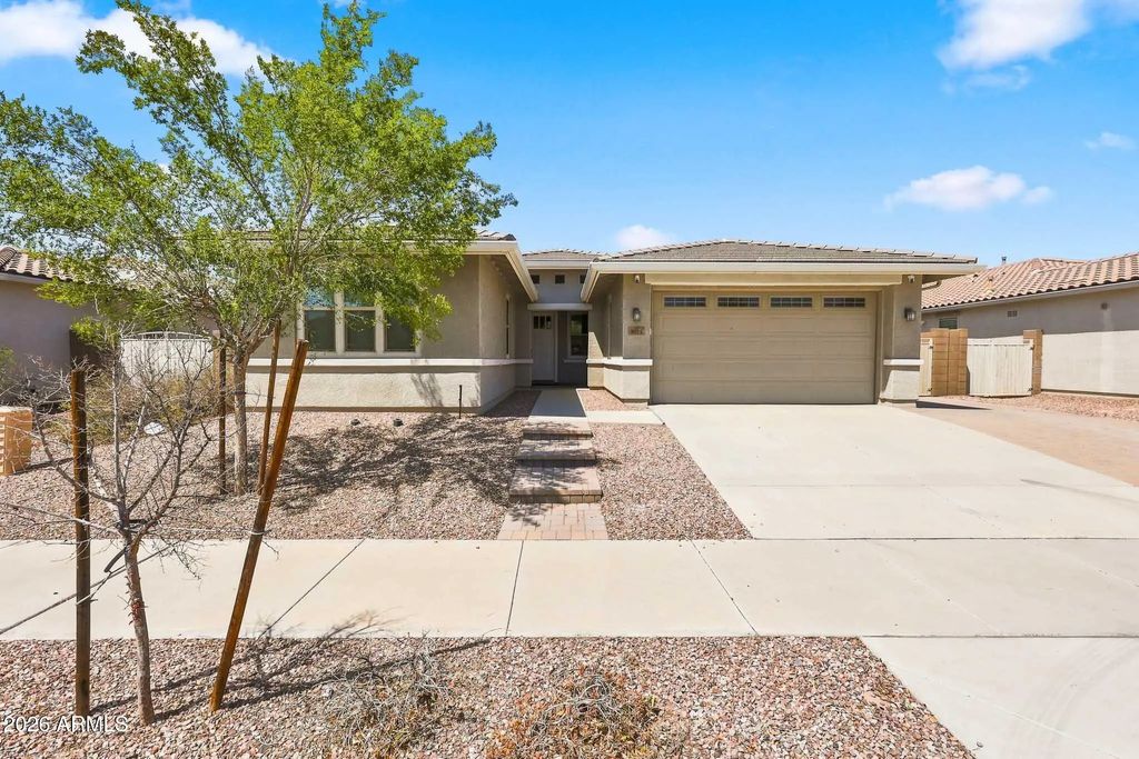 9026 W Ruth Avenue, Peoria