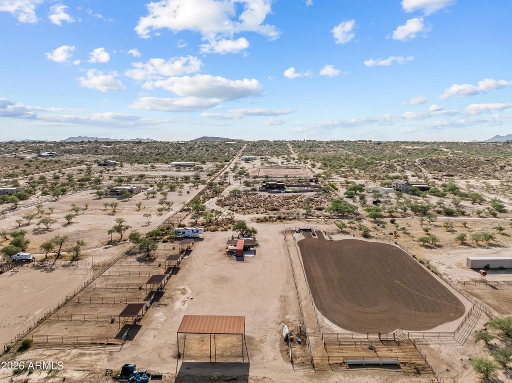 29245 S Buckaroo Road, Congress