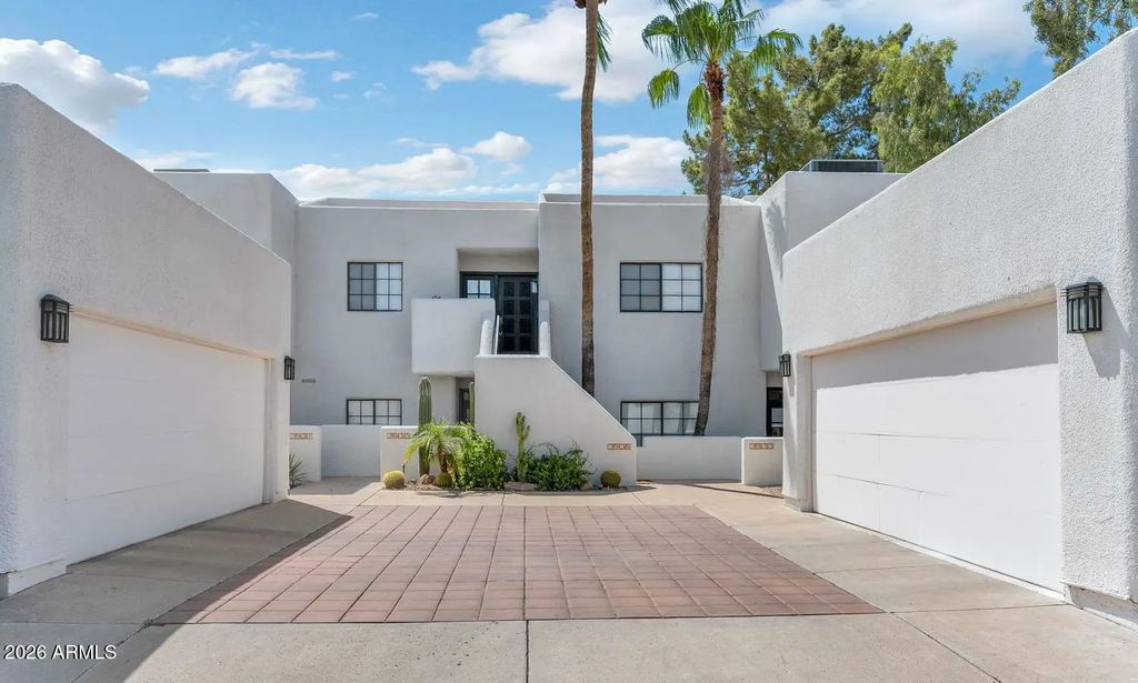 2939 E Rose Lane, Phoenix