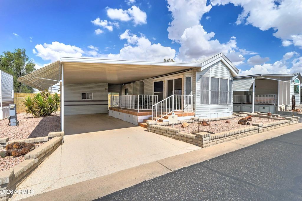 111 S Greenfield Road (unit 822), Mesa