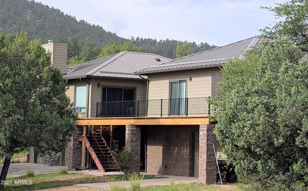 196 S Mule Track Road, Young