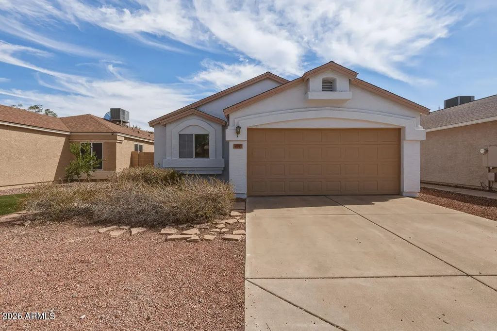 4053 W Villa Linda Drive, Glendale