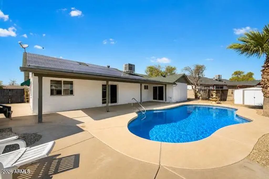 10819 W Frier Drive, Glendale