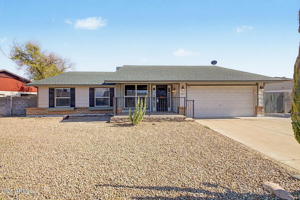 10819 W Frier Drive, Glendale