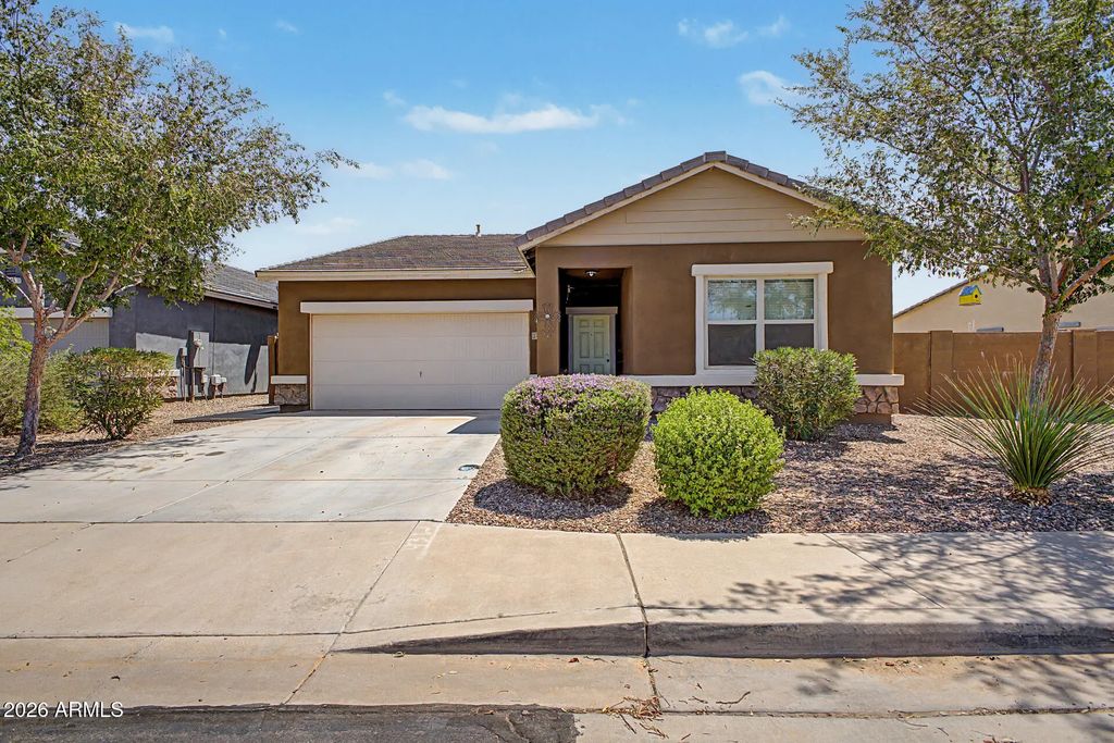 37035 W Mattino Lane, Maricopa