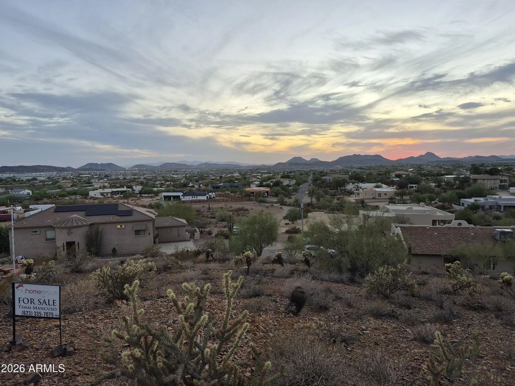 500 W Briles Road (unit -), Phoenix
