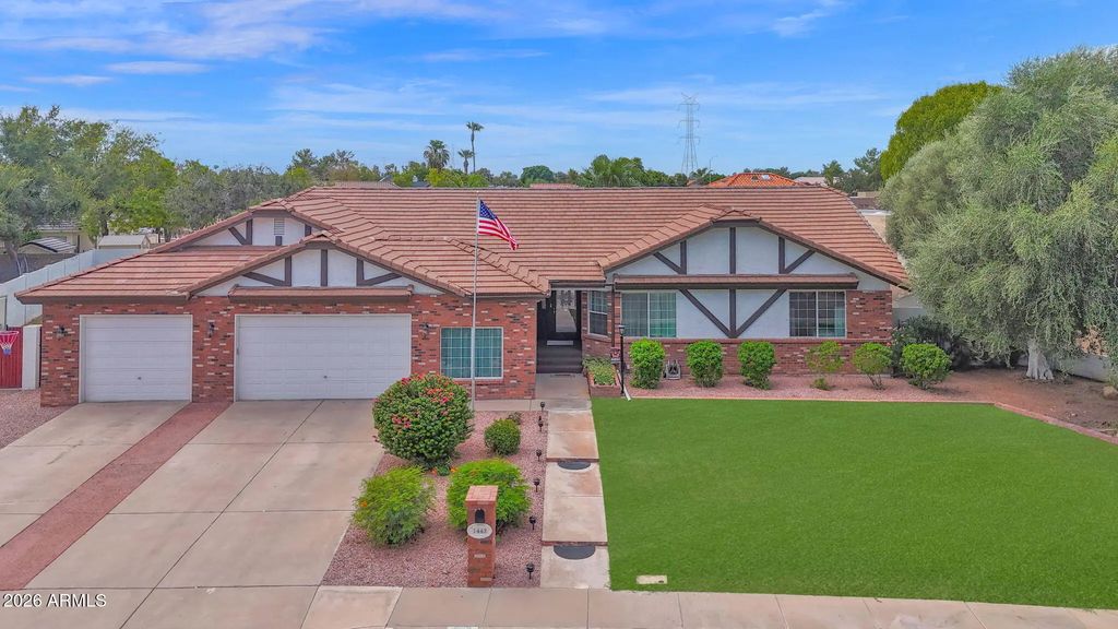 1443 E Leland Street, Mesa