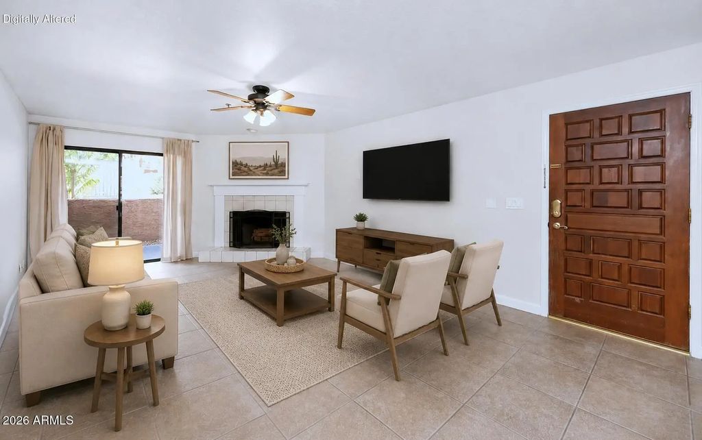 3031 N Civic Center Plaza (unit 145), Scottsdale
