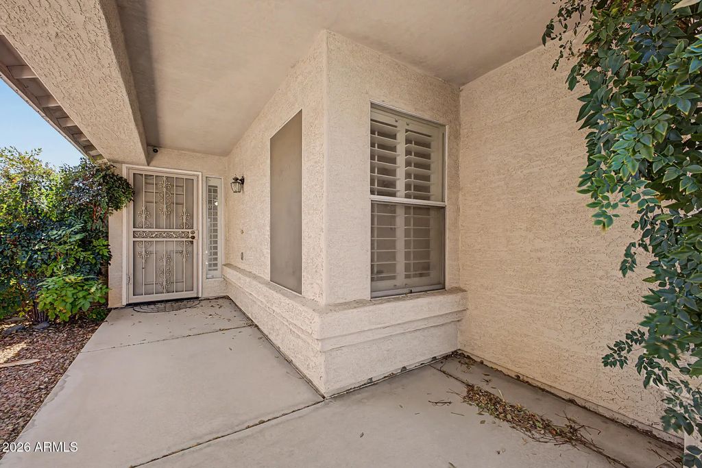 5017 W Wikieup Lane, Glendale