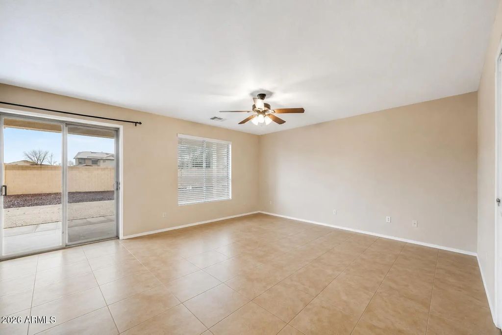 18963 N Vemto Street, Maricopa