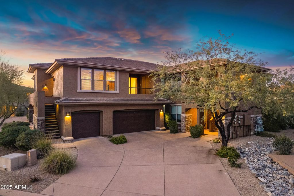 10260 E White Feather Lane E (unit 2015), Scottsdale
