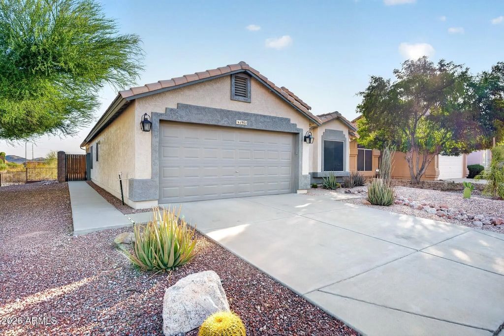 1921 E Siesta Lane, Phoenix