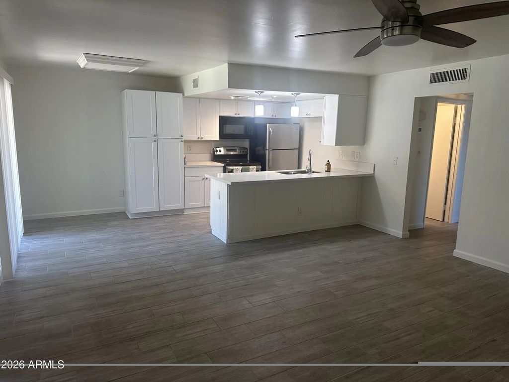 1212 N 84th Place, Scottsdale