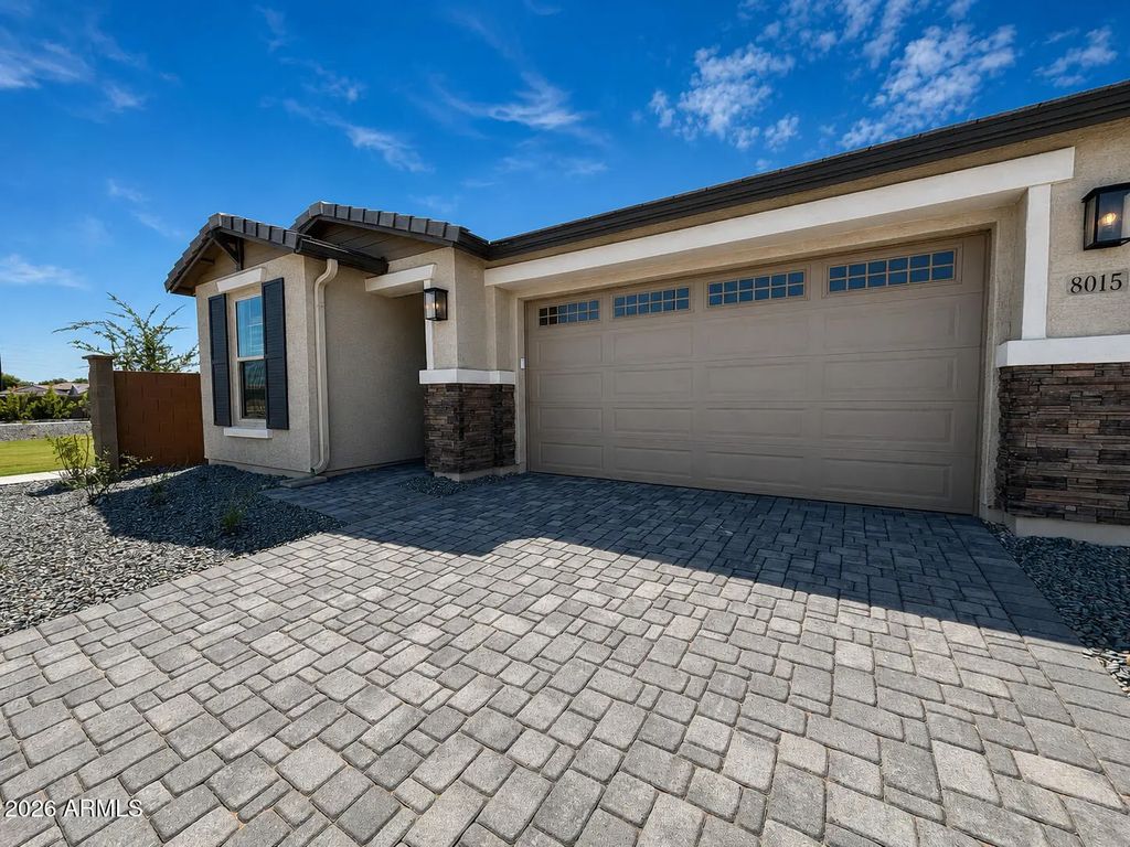 8015 W Eaton Road, Phoenix