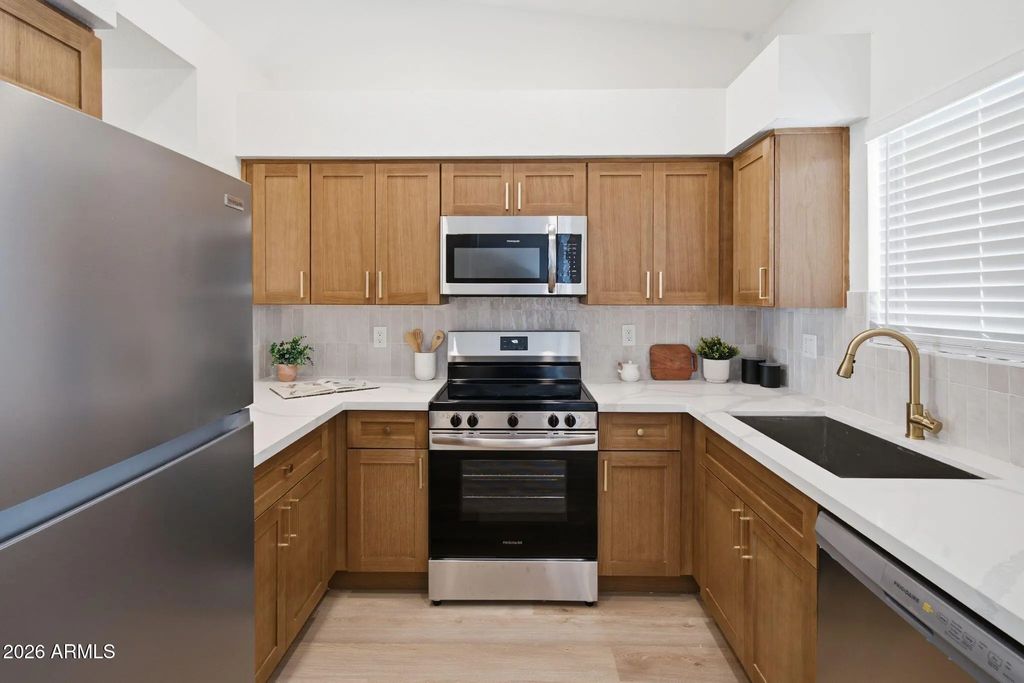 6230 N 33rd Avenue (unit 103), Phoenix