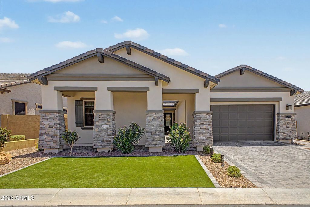 8041 E Jacaranda Street, Mesa