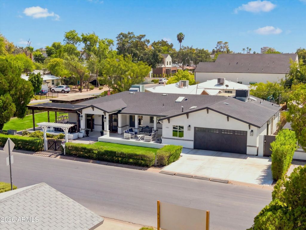 4145 E Glenrosa Avenue, Phoenix