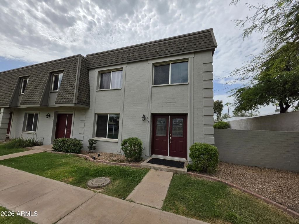 8407 E Chaparral Road, Scottsdale