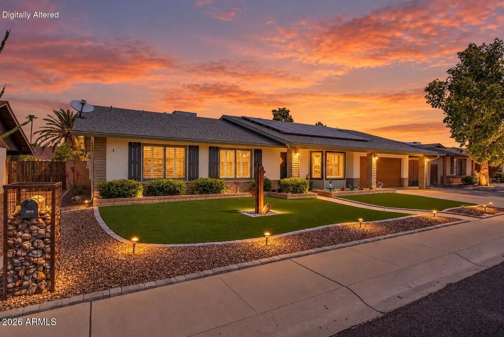 1102 E Rosemonte Drive, Phoenix