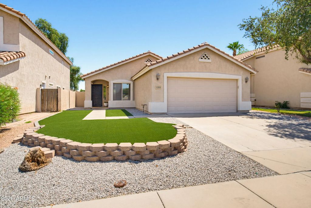 1253 S Colonial Drive, Gilbert