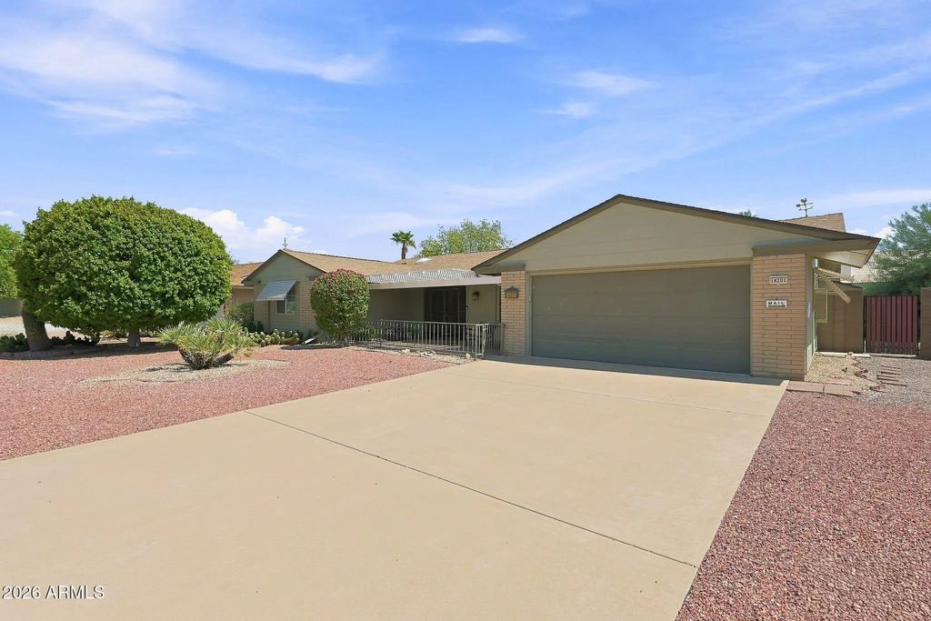 14201 N Boswell Boulevard, Sun City
