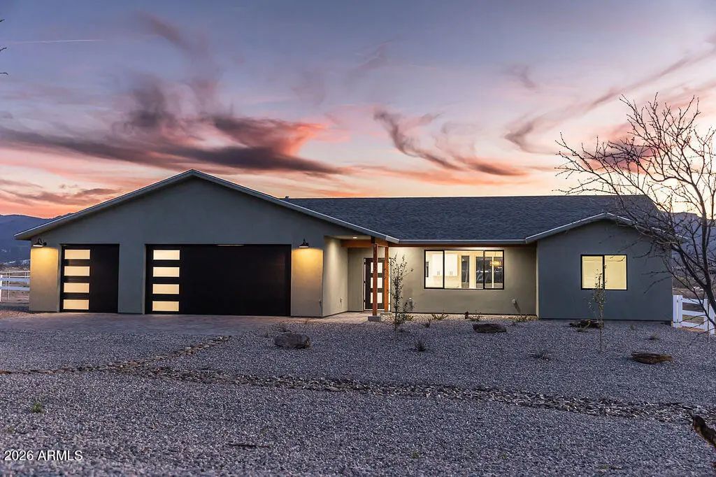 2002 N Arena Del Loma, Camp Verde