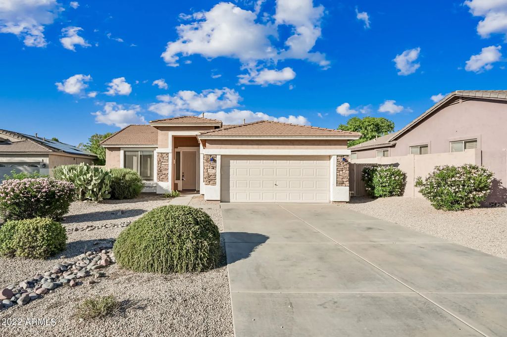6222 W Wikieup Lane, Glendale