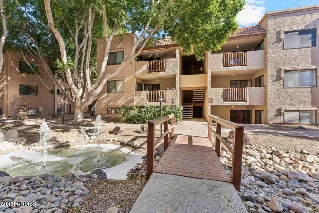 3031 N Civic Center Plaza (unit 258), Scottsdale
