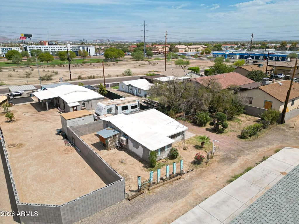 8009 S Calle Azteca, Guadalupe